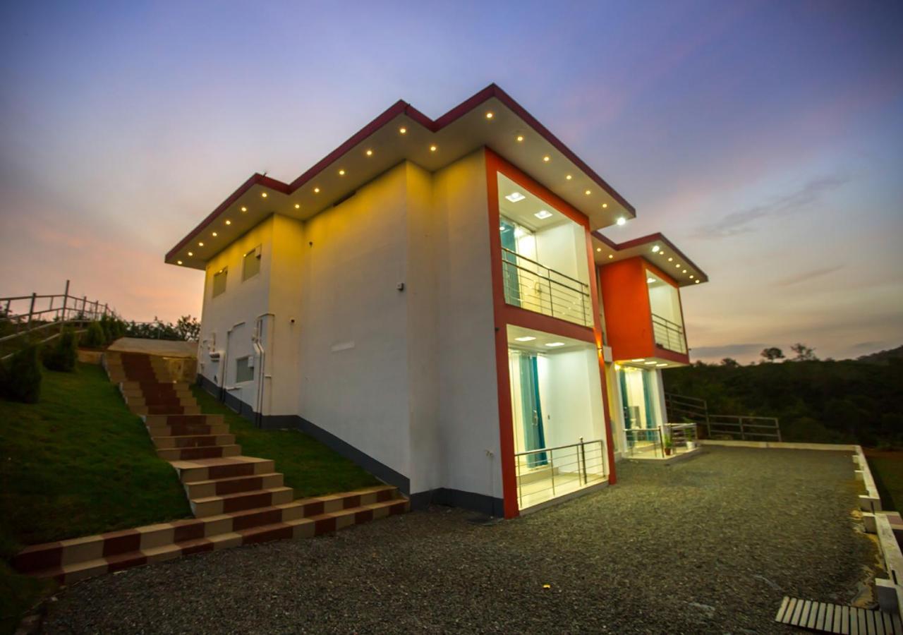 Hidden Valley Hill View Cottage Vagamon By Voye Homes Екстериор снимка